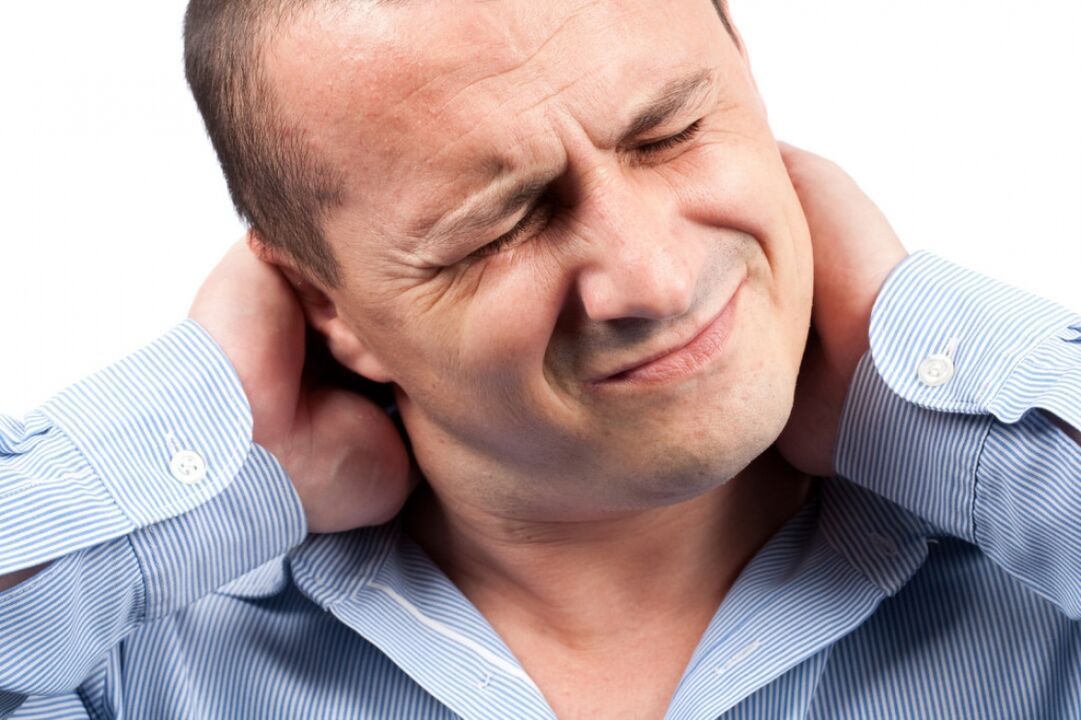 Men's neck hurts because of osteochondrosis